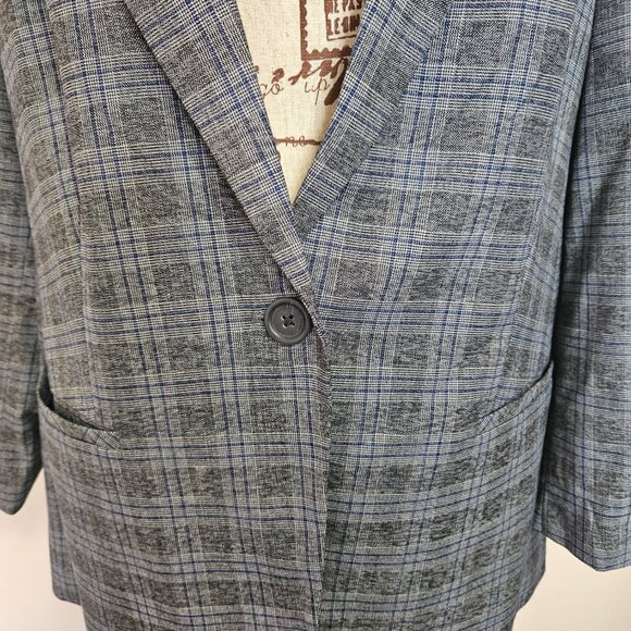 Grey/Blue plaid blazer - Picture 2 of 10